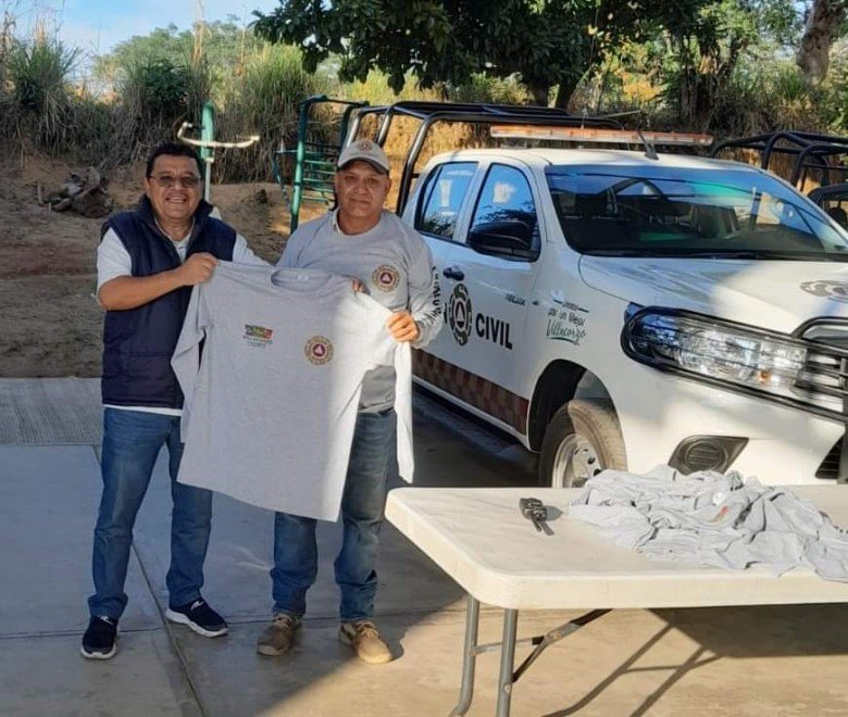 Entregan Equipos A Elementos De Protecci N Civil En Villacorzo