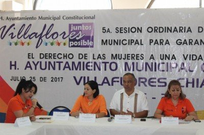Trabajan para prevenir la violencia  hacia las mujeres en Villaflores 