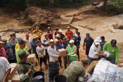 Atiende edil de Villacorzo zonas afectadas por lluvias 