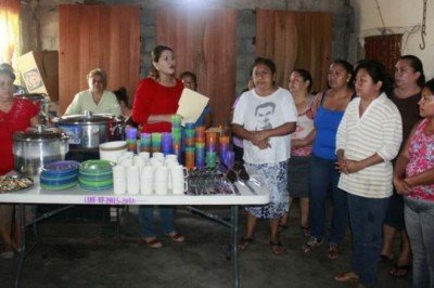 Inauguran comedor comunitario en Úrsulo Galván