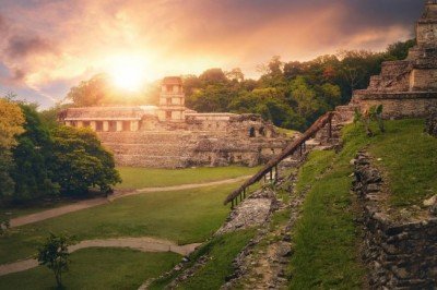 Letras Desnudas  /* Chiapas mañana: La necesidad de pensar