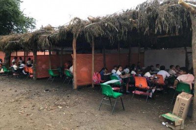 Siguen esperando la ayuda gubernamental en escuela de Villacorzo