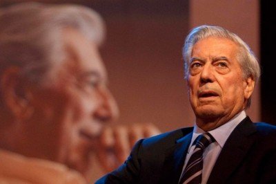 México, y otros países aprovechan la pandemia para impulsar medidas autoritarias: Vargas Llosa