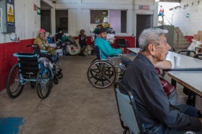 La 4T ‘olvida’ a ancianos y enfermos de cáncer, advierten estudios de diputados