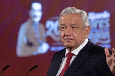 CARTELERA POLÍTICA /* El Estado soy yo: AMLO